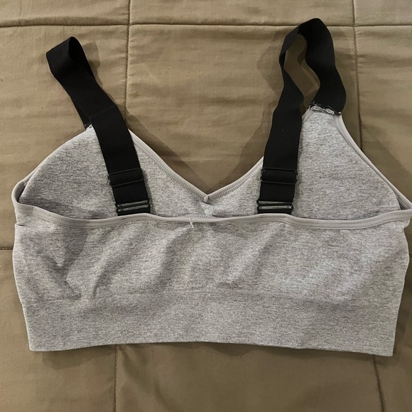 Juicy couture woman's sports bra - Picture 2 of 3